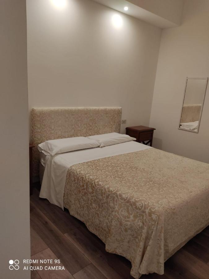 Gemini Camere E Suites 그레세토 외부 사진