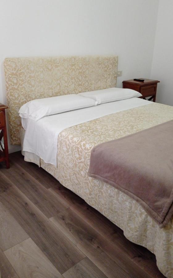 Gemini Camere E Suites 그레세토 외부 사진
