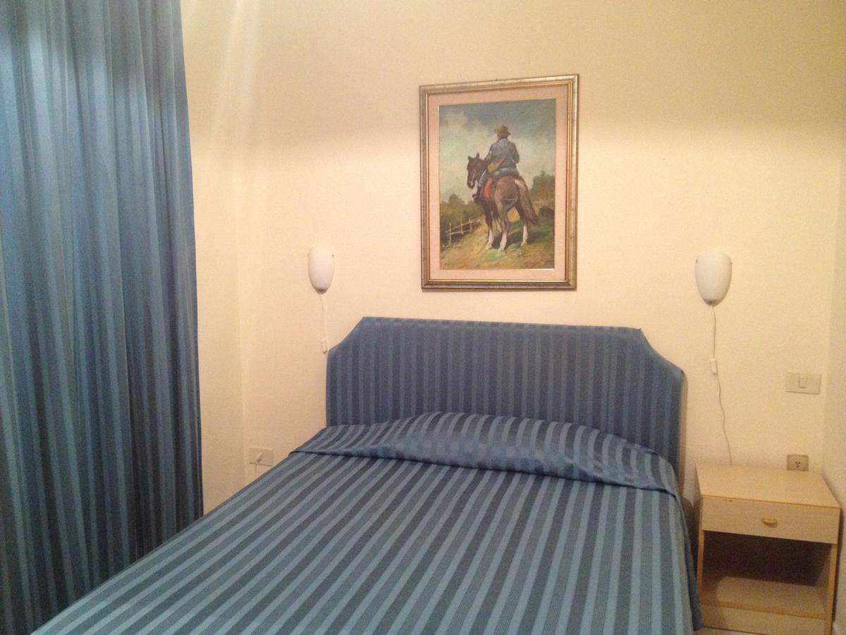Gemini Camere E Suites 그레세토 외부 사진