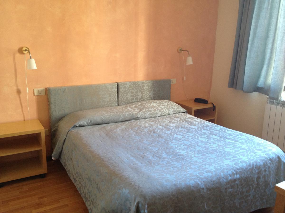 Gemini Camere E Suites 그레세토 외부 사진